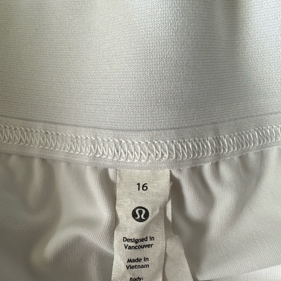 Lululemon Athletica White Skirt - Picture 3 of 5